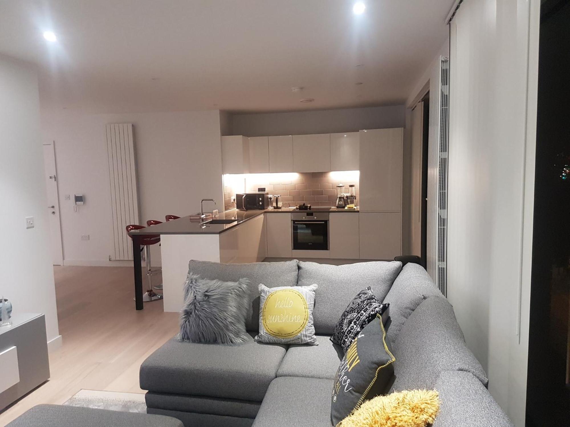 Lush Living - Double Room With Private Bathroom London Kültér fotó