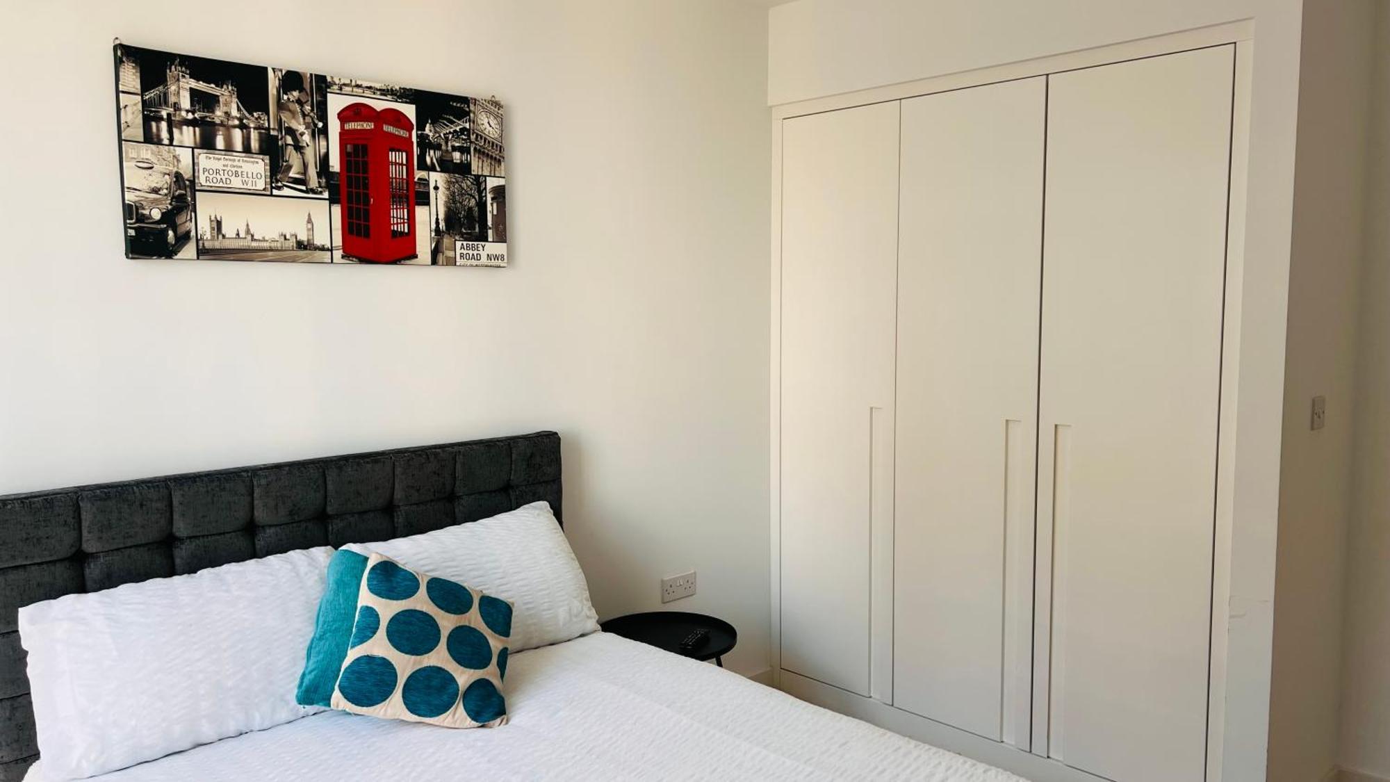 Lush Living - Double Room With Private Bathroom London Kültér fotó